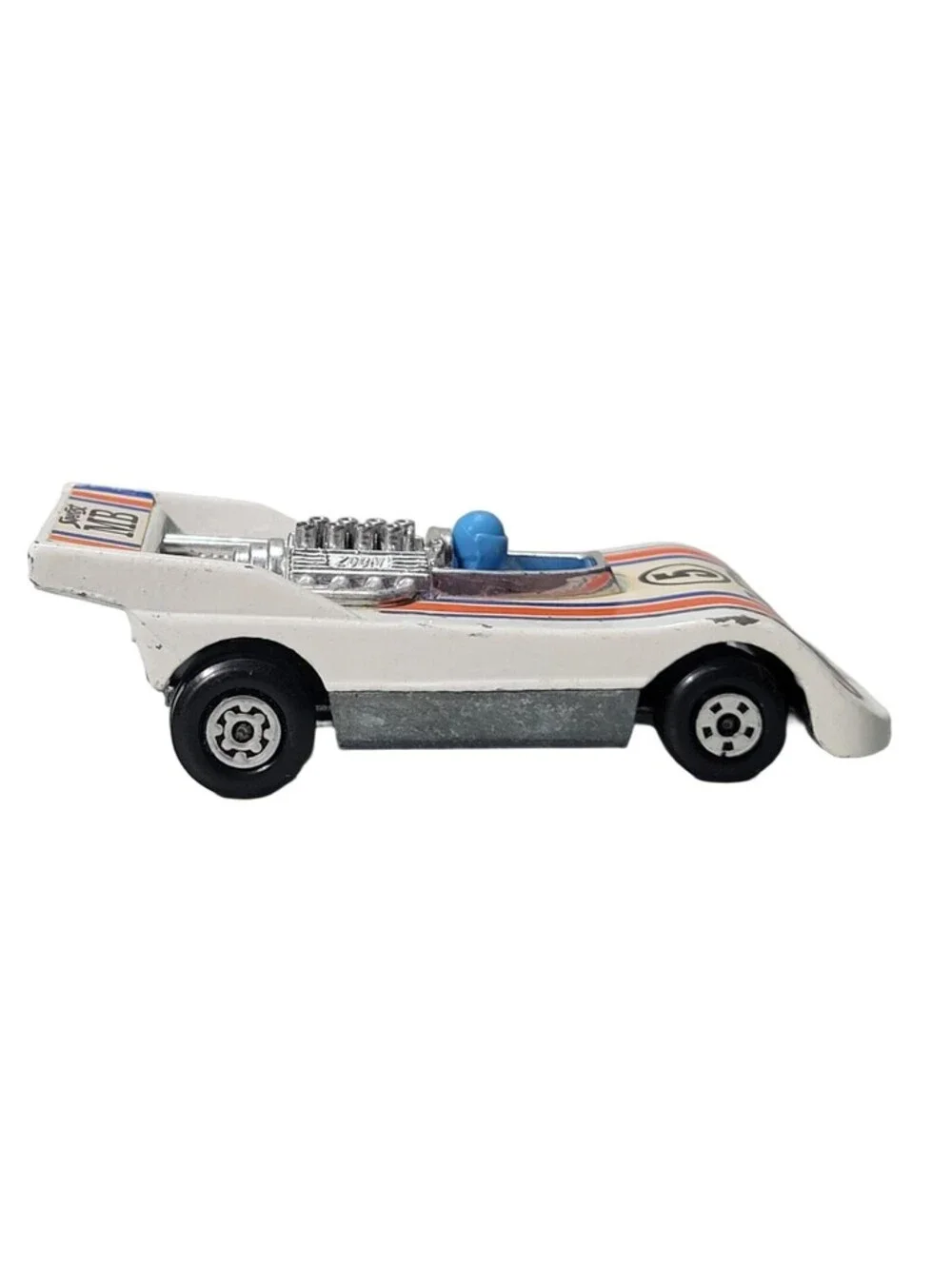 Lesney Matchbox Superfast Hi-Tailer #5  No. 56 1974 White Blue Driver - England